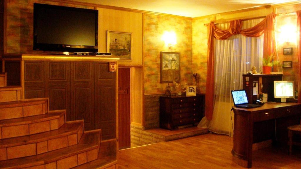 Urusel Guesthouse Tallinn Exterior photo